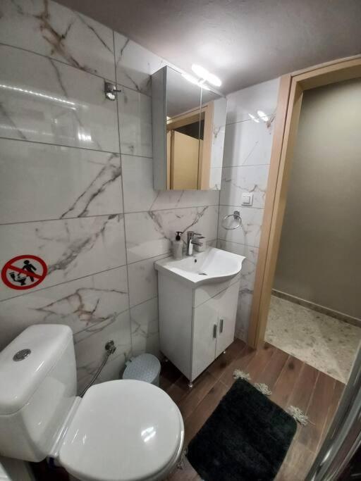 Kassandrou Deluxe Apartment Thessaloníki Ngoại thất bức ảnh